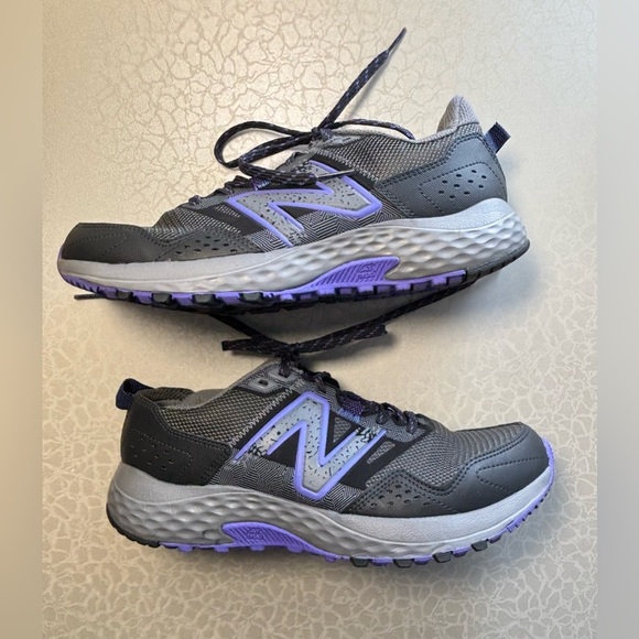 New Balance | Women's 410 V8 Trail Running Shoe. Size: 9 - Picture 7 of 15